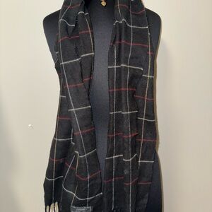 Geoffrey Beene Black and multicolor Plaid Scarf